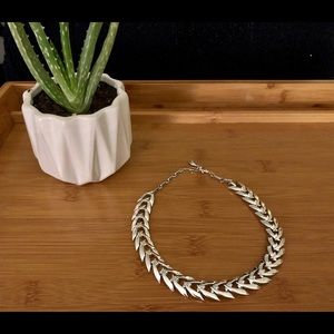 Vintage necklace (Coro)